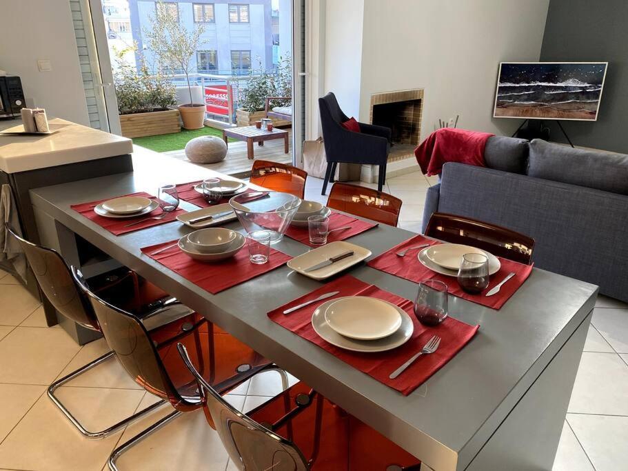 Spacious And Sunkissed 3Br & 2 Bathrooms Apartment Athens Exterior photo